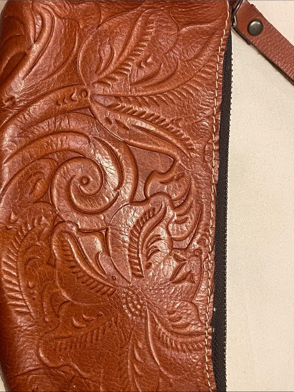Patricia Nash Italian Tooled Leather Purse Clutch Wristlet Make Up Bag - Picture 10 of 13